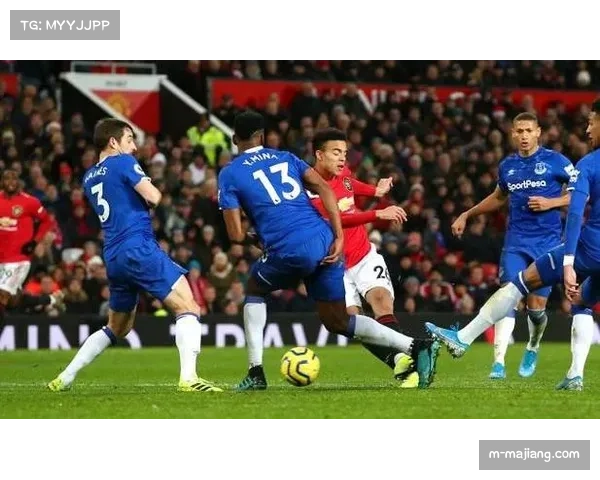 埃弗顿进攻三区决策能力欠缺,最后一传选择合理性不足